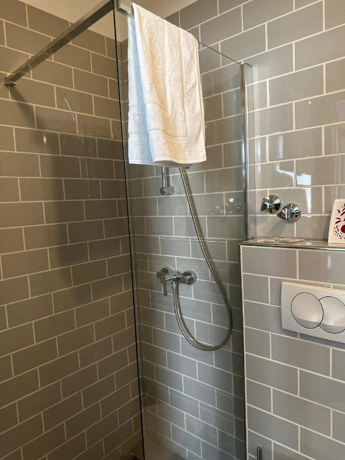 Hotel Fly ' In Offenbach am Main Kültér fotó